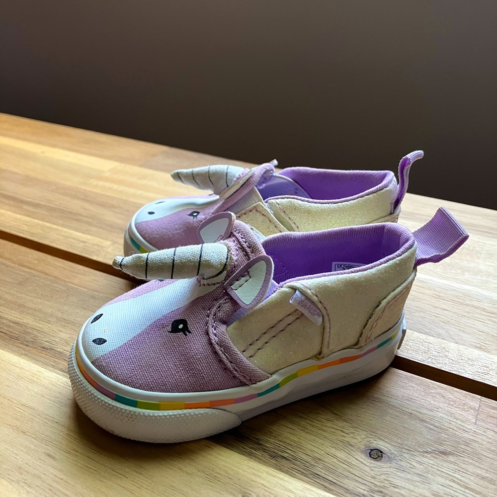 Univorn Vans